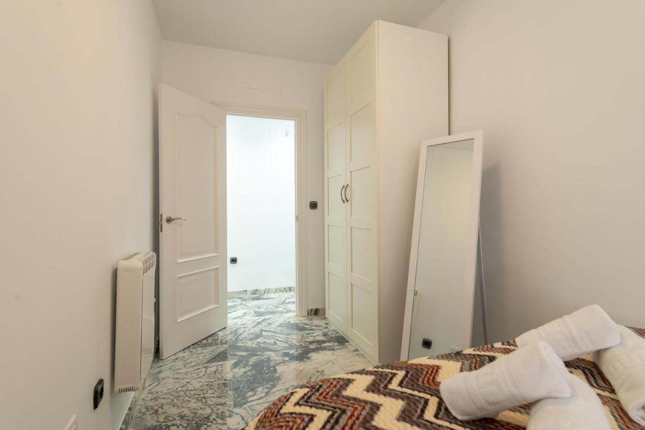 Exclusivo Piso Granada, Parking Privado Opcional Pangsapuri